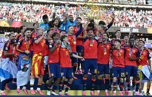 '챔피언' 스페인, 슈팅·패스 1위…아르헨 최다 경고 12개[월드컵]
