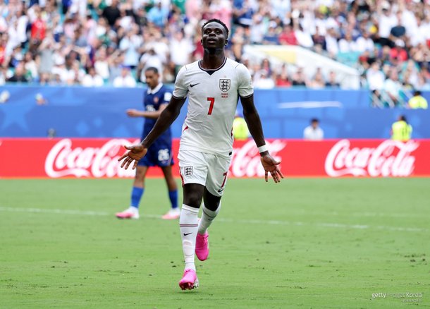 '사카 멀티골 폭발' 잉글랜드, '3-4위전' 프랑스 압도→'전반 4-0 리드'